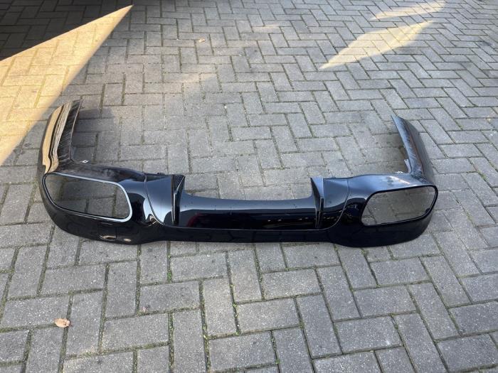 Gebruikte Diffuser achterbumper Mercedes AMG GT 4-door coupe (X290) 3.0 43 EQ boost 4-Matic+ Prijs € 189,00 Margeregeling aangeboden door Tijdeman Mercedes Onderdelen