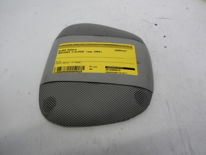 Gebruikte Alarm module Mercedes C Combi (S203) Prijs € 40,00 Margeregeling aangeboden door Tijdeman Mercedes Onderdelen
