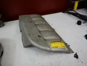 Gebruikte Afdekplaat motor Mercedes E (W210) 3.2 E-320 CDI 24V Prijs € 30,00 Margeregeling aangeboden door Tijdeman Mercedes Onderdelen