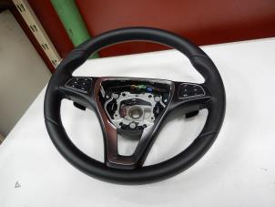 Gebruikte Stuurwiel Mercedes CLA (117.3) Prijs € 300,00 Margeregeling aangeboden door Tijdeman Mercedes Onderdelen