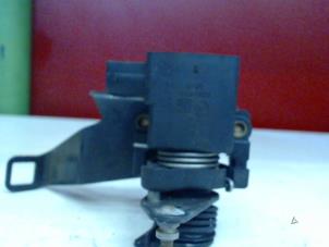 Gebruikte Gaspedaalpositie Sensor Mercedes ML I (163) 3.2 320 V6 18V Prijs € 49,00 Margeregeling aangeboden door Tijdeman Mercedes Onderdelen