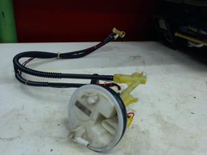 Gebruikte Tankvlotter Mercedes C (W203) 1.8 C-200K 16V Prijs op aanvraag aangeboden door Tijdeman Mercedes Onderdelen