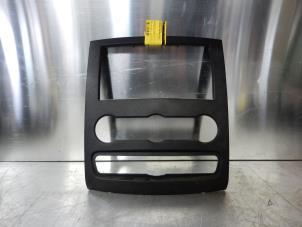 Gebruikte Middenconsoles Mercedes Sprinter 3,5t (906.63) 316 CDI 16V 4x4 Prijs € 30,25 Inclusief btw aangeboden door Tijdeman Mercedes Onderdelen