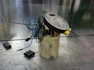 Gebruikte Tank element Pomp Mercedes E (W211) 2.7 E-270 CDI 20V Prijs € 70,00 Margeregeling aangeboden door Tijdeman Mercedes Onderdelen