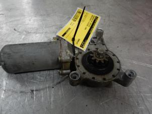 Gebruikte Motor electrisch raam Mercedes C (W202) Prijs € 30,00 Margeregeling aangeboden door Tijdeman Mercedes Onderdelen