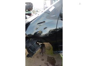 Gebruikte Scherm links-voor Mercedes A (W169) 1.5 A-150 16V Prijs € 70,00 Margeregeling aangeboden door Tijdeman Mercedes Onderdelen
