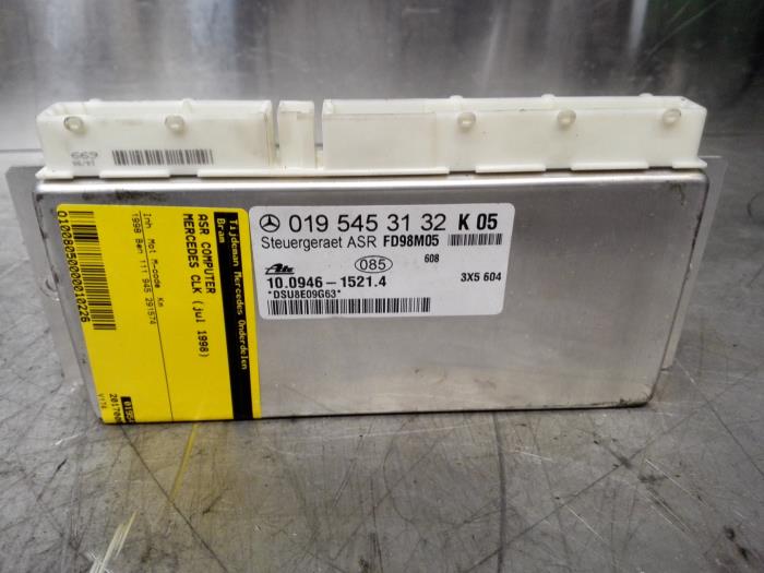Gebruikte Computer ASR Mercedes CLK (C208) 2.0 200 16V Prijs € 60,00 Margeregeling aangeboden door Tijdeman Mercedes Onderdelen