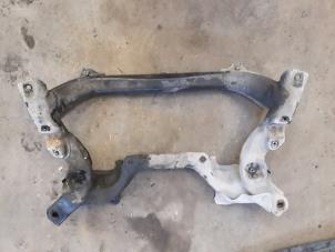 Gebruikte Subframe Mercedes E Combi (S211) 2.2 E-220 CDI 16V Prijs € 125,00 Margeregeling aangeboden door Tijdeman Mercedes Onderdelen