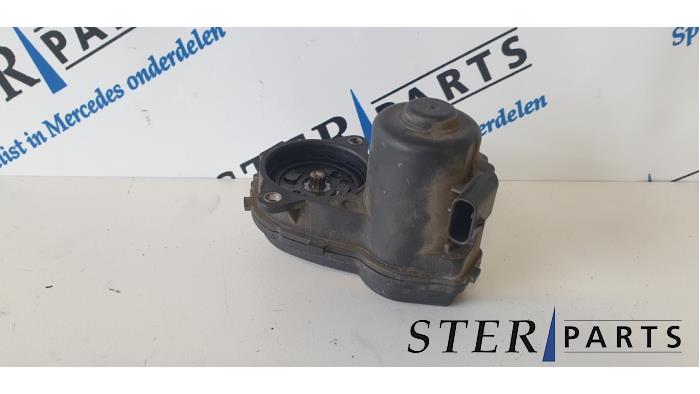 Gebruikte Computer Handrem Mercedes B (W246/W242) 1.6 B-200 BlueEFFICIENCY Turbo 16V Prijs € 54,45 Inclusief btw aangeboden door Sterparts Mercedes specialist