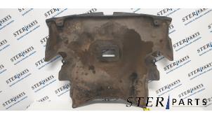 Gebruikte Motor Beschermplaat Mercedes C Combi (S203) 3.0 C-280 V6 24V Prijs € 25,00 Margeregeling aangeboden door Sterparts Mercedes specialist