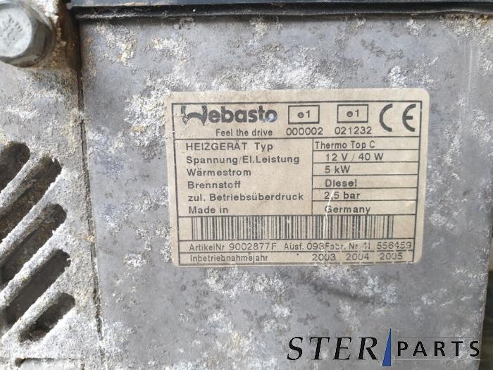 Standkachel van een Mercedes-Benz S (W220) 3.2 S-320 CDI 2003