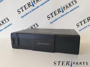 Gebruikte CD Wisselaar Mercedes S (W140) 4.2 400 SE,SEL 32V Prijs € 95,00 Margeregeling aangeboden door Sterparts Mercedes specialist