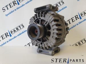 Gebruikte Dynamo Mercedes ML II (164/4JG) 3.5 350 V6 24V Prijs € 175,00 Margeregeling aangeboden door Sterparts Mercedes specialist