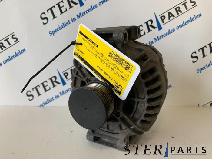 Gebruikte Dynamo Mercedes C (W203) 3.0 C-30 CDI AMG 20V Prijs € 94,50 Margeregeling aangeboden door Sterparts Mercedes specialist