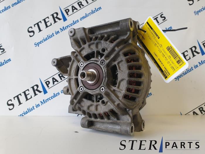 Gebruikte Dynamo Mercedes E (W211) 2.2 E-220 CDI 16V Prijs € 99,50 Margeregeling aangeboden door Sterparts Mercedes specialist