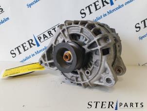 Gebruikte Dynamo Mercedes A (W176) 1.8 A-180 CDI 16V Autom. Prijs € 29,95 Margeregeling aangeboden door Sterparts Mercedes specialist
