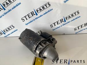 Gebruikte Startmotor Mercedes G (461) 230 GE Prijs € 50,00 Margeregeling aangeboden door Sterparts Mercedes specialist