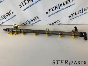 Gebruikte Injector brug Mercedes E Combi (S211) 3.2 E-320 CDI 24V Prijs € 75,00 Margeregeling aangeboden door Sterparts Mercedes specialist