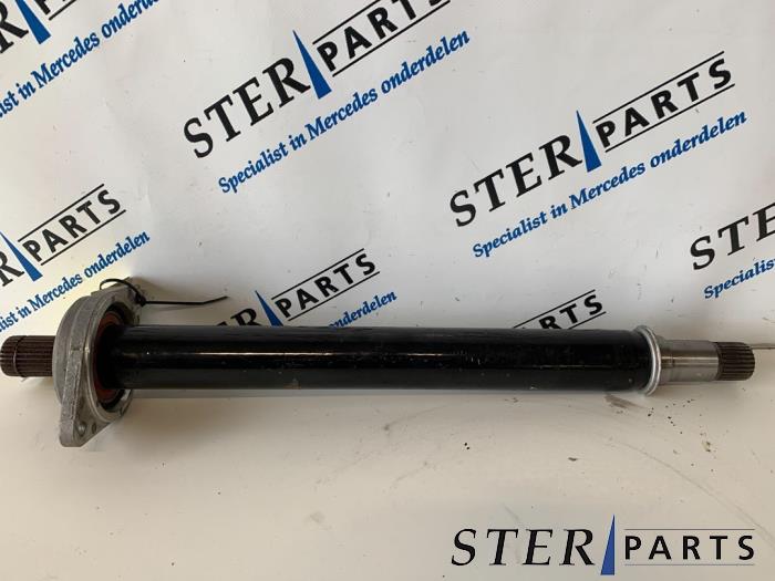 Gebruikte Steekas links-voor Mercedes A (W176) 1.6 A-180 16V Prijs € 60,00 Margeregeling aangeboden door Sterparts Mercedes specialist