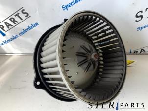 Gebruikte Chaufage Ventilatiemotor Mercedes ML I (163) 2.7 270 CDI 20V Prijs € 24,95 Margeregeling aangeboden door Sterparts Mercedes specialist