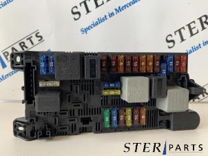 Gebruikte Comfort Module Mercedes CLS (C219) 320 CDI 24V Prijs € 100,00 Margeregeling aangeboden door Sterparts Mercedes specialist