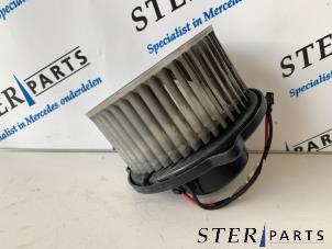 Gebruikte Chaufage Ventilatiemotor Mercedes ML I (163) 2.7 270 CDI 20V Prijs € 24,95 Margeregeling aangeboden door Sterparts Mercedes specialist
