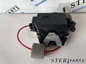 Nieuwe Achterklep Slotmechaniek Mercedes ML II (164/4JG) 3.0 ML-350 CDI 4-Matic V6 24V Prijs € 96,74 Inclusief btw aangeboden door Sterparts Mercedes specialist