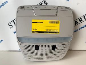 Gebruikte Binnenverlichting voor Mercedes C (W205) C-220 2.2 CDI BlueTEC, C-220 d 16V Prijs € 74,50 Margeregeling aangeboden door Sterparts Mercedes specialist