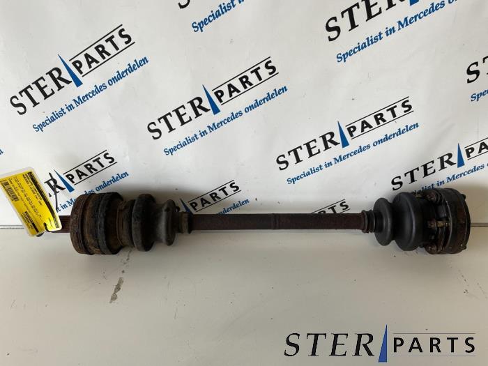 Gebruikte Steekas links-achter Mercedes C Combi (S202) 1.8 C180T 16V Prijs € 39,50 Margeregeling aangeboden door Sterparts Mercedes specialist