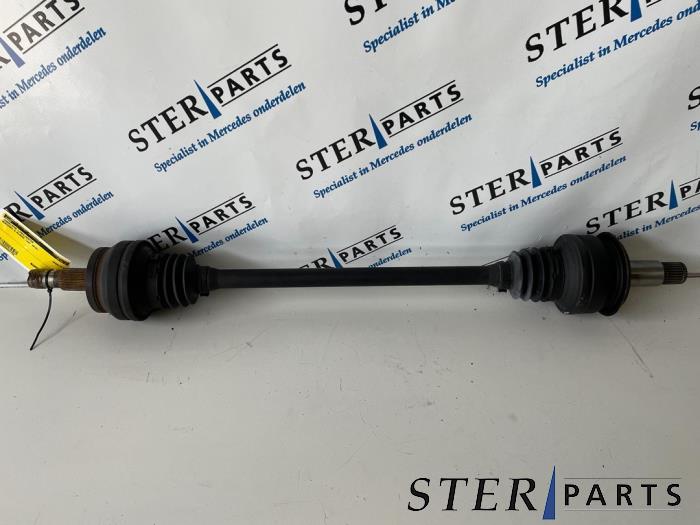 Gebruikte Steekas links-achter Mercedes E Estate (S212) E-200 CDI 16V BlueEfficiency,BlueTEC Prijs € 124,50 Margeregeling aangeboden door Sterparts Mercedes specialist