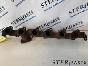 Gebruikte Spruitstuk Uitlaat Mercedes S (W220) 3.2 S-320 CDI 24V Prijs € 60,00 Margeregeling aangeboden door Sterparts Mercedes specialist