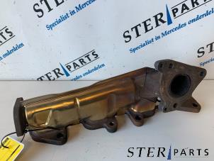 Gebruikte Uitlaatspruitstuk Mercedes Vito (639.7) 2.2 110 CDI 16V Euro 5 Prijs € 69,50 Margeregeling aangeboden door Sterparts Mercedes specialist