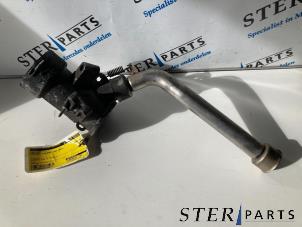 Gebruikte EGR Klep Mercedes C (W203) 2.2 C-220 CDI 16V Prijs € 44,95 Margeregeling aangeboden door Sterparts Mercedes specialist