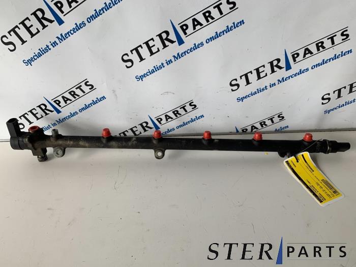 Gebruikte Common rail (Injectie) Mercedes E (W210) 3.2 E-320 CDI 24V Prijs € 75,00 Margeregeling aangeboden door Sterparts Mercedes specialist