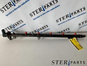 Gebruikte Common rail (Injectie) Mercedes E (W210) 3.2 E-320 CDI 24V Prijs € 75,00 Margeregeling aangeboden door Sterparts Mercedes specialist