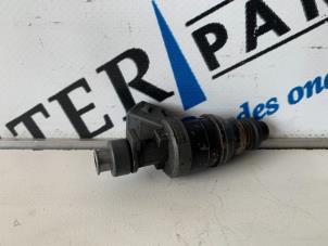 Gebruikte Injector (benzine injectie) Mercedes SL (R129) 3.2 SL-320 24V Prijs € 39,95 Margeregeling aangeboden door Sterparts Mercedes specialist