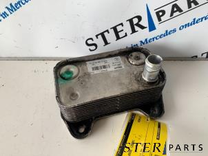 Gebruikte Oliekoeler Mercedes S (W220) 3.2 S-320 CDI 24V Prijs € 49,95 Margeregeling aangeboden door Sterparts Mercedes specialist