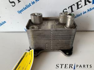 Gebruikte Oliekoeler Mercedes C (W203) 2.2 C-200 CDI 16V Prijs € 34,95 Margeregeling aangeboden door Sterparts Mercedes specialist