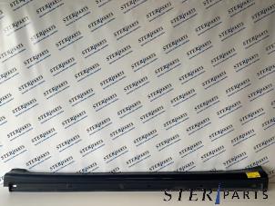 Gebruikte Sideskirt links Mercedes B (W245) 1.7 B-170 16V Prijs € 40,00 Margeregeling aangeboden door Sterparts Mercedes specialist