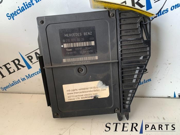 Gebruikte Sam module Mercedes E (W210) 2.0 E-200 16V Prijs € 50,00 Margeregeling aangeboden door Sterparts Mercedes specialist