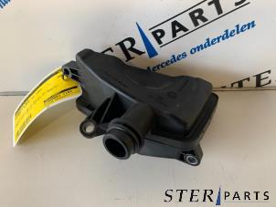 Gebruikte Intercooler Buis Mercedes C Estate (S204) 3.0 C-320 CDI V6 24V Prijs € 9,95 Margeregeling aangeboden door Sterparts Mercedes specialist