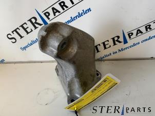 Gebruikte Motorrubber Mercedes C Estate (S204) 3.0 C-320 CDI V6 24V Prijs € 34,95 Margeregeling aangeboden door Sterparts Mercedes specialist