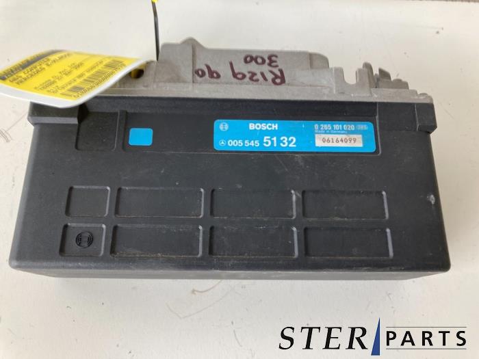 Gebruikte Computer ABS Mercedes E Combi (S124) 3.0 300 TE 24V Prijs € 75,00 Margeregeling aangeboden door Sterparts Mercedes specialist