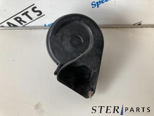 Gebruikte Toeter Mercedes C (W203) 2.0 C-180 16V Prijs € 15,00 Margeregeling aangeboden door Sterparts Mercedes specialist