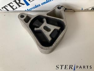 Gebruikte Motorsteun Mercedes B (W246) 1.6 B-200 BlueEFFICIENCY Turbo 16V Prijs € 24,95 Margeregeling aangeboden door Sterparts Mercedes specialist