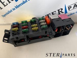 Gebruikte Zekeringkast Mercedes S (W140) 2.8 300 SE Prijs € 30,00 Margeregeling aangeboden door Sterparts Mercedes specialist