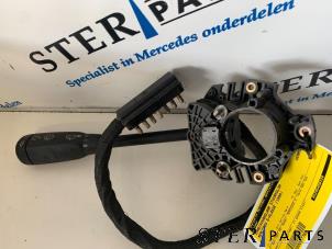Gebruikte Combischakelaar Stuurkolom Mercedes E (W124) 2.0 200 E Prijs € 25,00 Margeregeling aangeboden door Sterparts Mercedes specialist