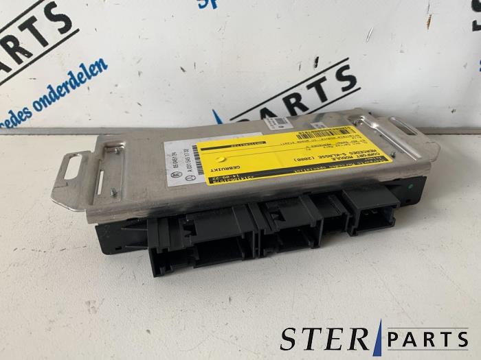 Comfort Module van een Mercedes-Benz S (W220) 3.2 S-320 CDI 24V 2000