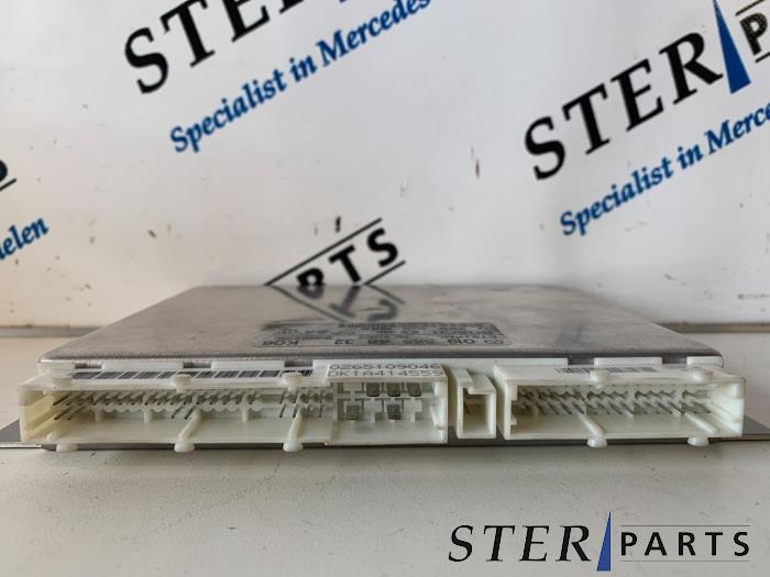 Esp computer van een Mercedes-Benz E (W210) 2.0 E-200 16V 1998