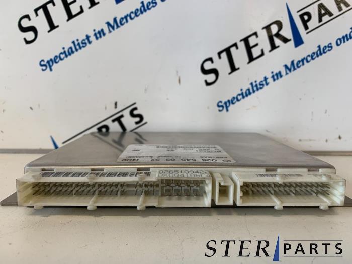 Esp computer van een Mercedes-Benz E (W210) 2.2 E-220 CDI 16V 1999